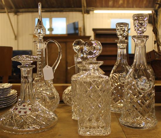 7 decanters(-)